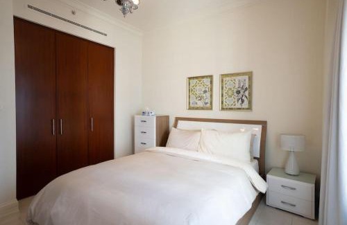 Dubai Marina Apartment | Mind Blowing Marina View 3BD Apt