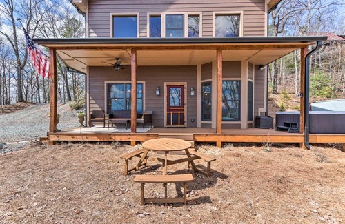 Mineral Bluff House | Mineral Bluff Cabin Near Lake Blue Ridge!