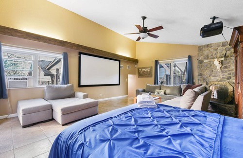 Rocky Ridge House | Mini-Club | Pool/Hot Tub | Dance Floor! Sleeps 23!