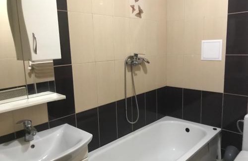 Yablunytsya House | Mini Cottage