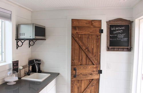 Glendale House | Mini Farmhouse Style Container Home #2