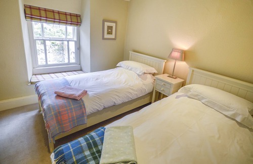 Sedbergh Cottage | MINI MILESTONE, family friendly, with a garden in Sedbergh