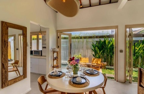 Berawa Villa | Minimalist, 2BR Villa in Canggu with Private Pool