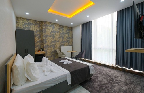 Atasehir Hotel | Minimalist Suit Otel