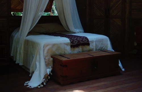 San Francisco Cabin | Mint Cabin 1. Romantic Ecolodge in the jungle by the sea