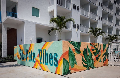 St. Petersburg - Clearwater Apartment | Mint House St. Petersburg - Downtown