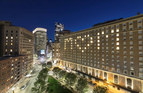 Downtown Boston House | Minutes from Boston Harbor, Ideal For Couple Stay