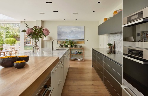Wandsworth Common House | Minutes from the heart of London, an oasis of tranquility for work or family.