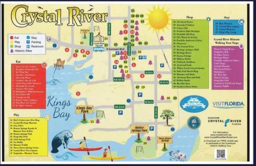 Crystal River House | Minutes to boat ramps and beach and private pool!