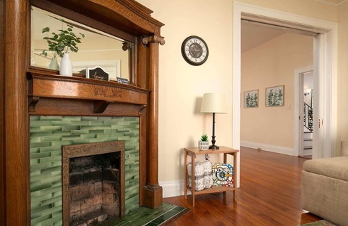 Glen Iris House | Minutes to Downtown - Brilliant in Birmingham