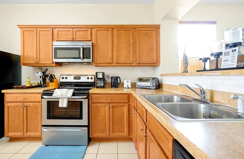 Howey-in-the-Hills House | Minutes to Magic! Walt Disney World Awaits
