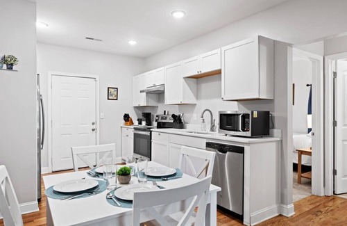 Chattanooga House | Minutes to the Zoo & Downtown! - McCallie Dugout