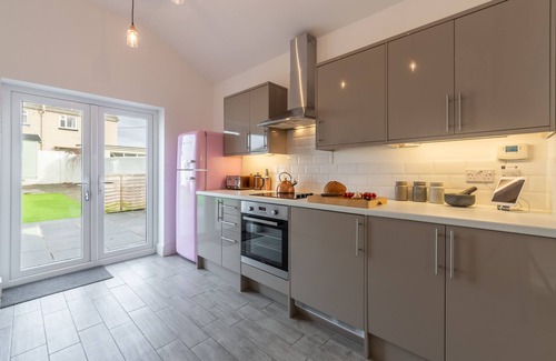 Port Isaac House | Miss Fishers is a charming two bedroom cottage close to Port Isaac.