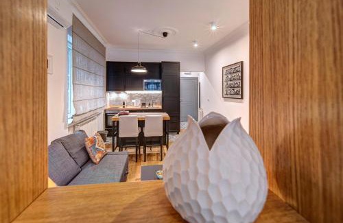 Stari Grad Apartment | Miss Sunshine 4*