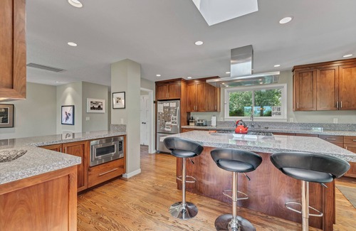 Sonoma House | Mission Highlands ~ Hilltop Sonoma Retreat with Pool, Spa, Fire Pit, and Stunnin