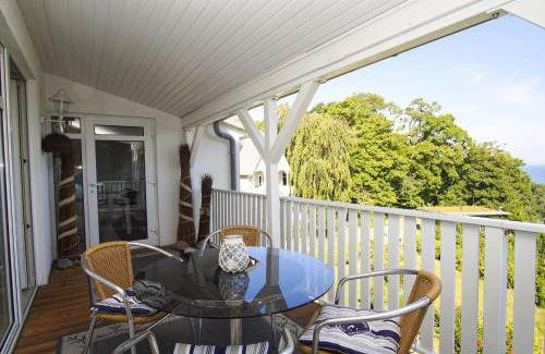 Gohren Apartment | mit Meerblick und Balkon, gratis Nutzung vom AHOI Erlebnisbad und Sauna in Sellin - Panorama Göhren FeWo 11