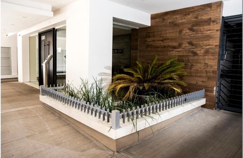 La Perla Apartment | Mitre 1361