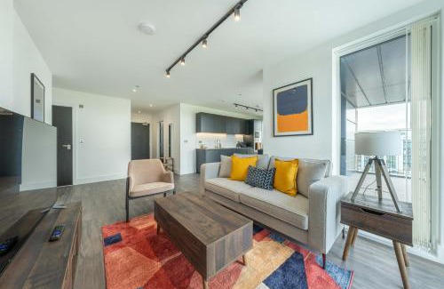 College Park and Old Oak Apartment | Mitre Rothko by Artsy