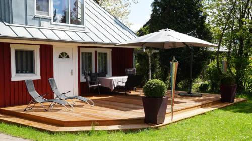 Brodersby House | Mittsommer
