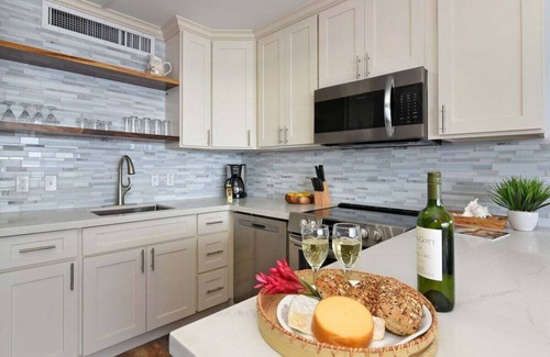 Honokowai Condo | MK 605 Remodeled OceanFront Condo