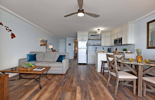 Honokowai Condo | MK 605 Remodeled OceanFront Condo