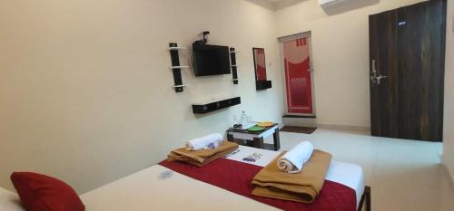 Rameshwaram Hotel | Mkr grand