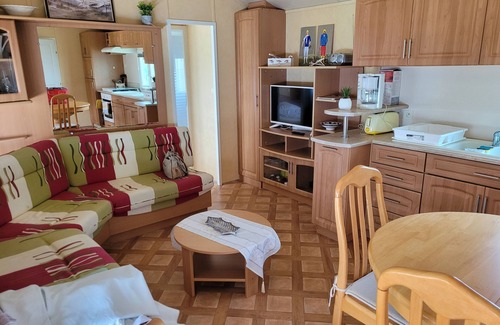 Bourcefranc-le-Chapus House | Mobil Home Dans Camping Calme à 50m de la mer