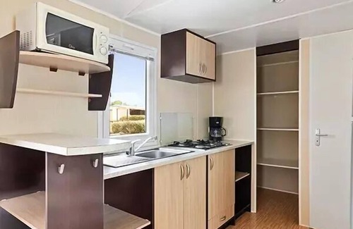 Cagnes-sur-Mer House | Mobil-home | Classic XL | 2 Ch. | 4/6 pers. | Raised terrace | A/C