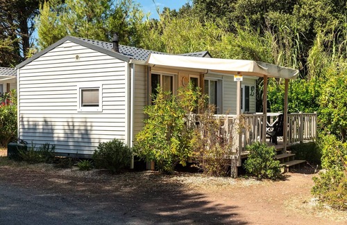 La Flotte House | Mobil-home | Classic XL | 2 Ch. | 4 pers. | Raised terrace | TV