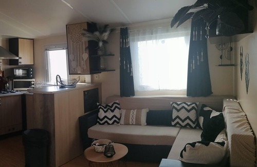Vic-la-Gardiole House | Mobil Home Cosy Camping 4 LES Salins DE LA Gardiole