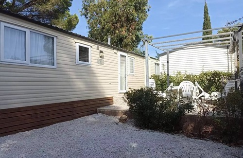 La Londe-les-Maures House | Mobil-Home Prestige 3 Rooms 4/5 People