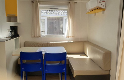 Saint-Cyprien House | MOBIL HOME NUMBER 1 AIR CONDITIONED 6 persons