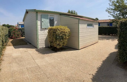 La Faute-sur-Mer Ski Chalet | Mobile home by the sea