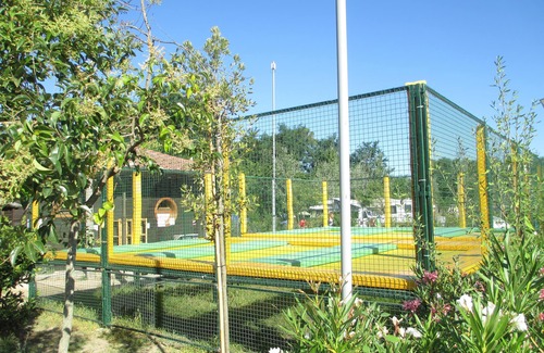 Viareggio Ski Chalet | Mobile home chalet Mobilehome for rent in Viareggio Italy Tuscany by the sea Pisa