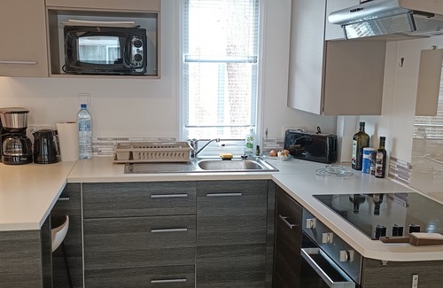Les Mathes House | Mobile home in a 4* Holiday Village by the ocean