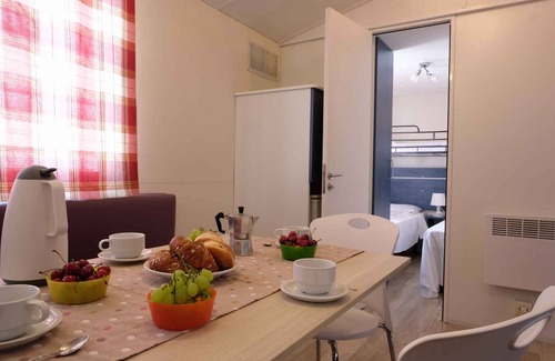 Peschiera del Garda House | Mobilehome with air conditioning, terrace and pool