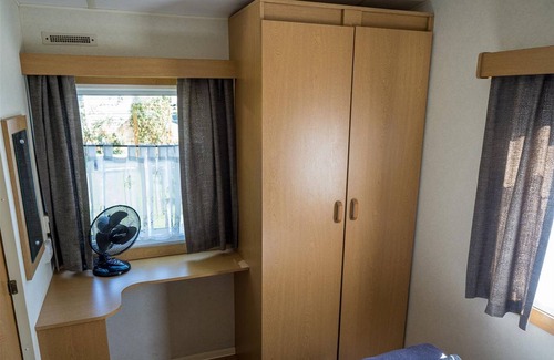 Stahlhofen am Wiesensee RV Rental | Mobilheim Tirnanog - Mobilheim, Dusche, WC, 2 Schlafräume