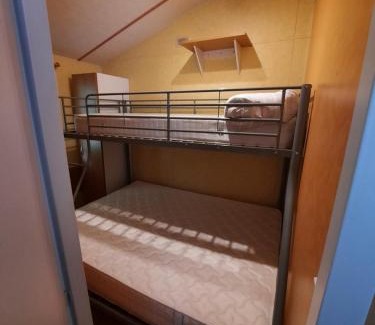 Besse-en-Chandesse Other | Mobilhome 2 à 7 personnes