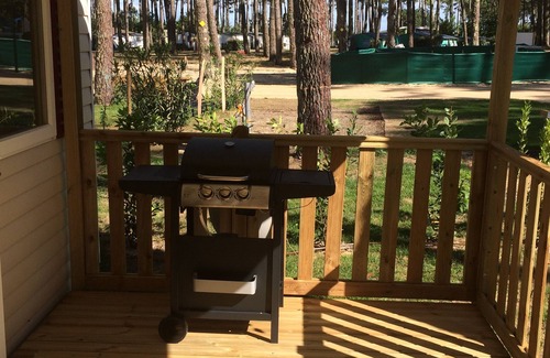 Saint-Julien-en-Born House | MOBILHOME 40 m2 6 PLACES CLIMATISE TERRACE COVERED 3 km from the ocean