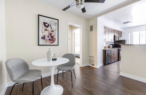 Sawtelle Apartment | Mod Brentwood 1BR w/Pool, walk to San Vicente shops, by Blueground
