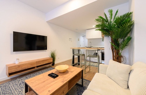 San Sebastian de los Reyes Apartment | Modern studio apartment with private terrace and excellent communal areas