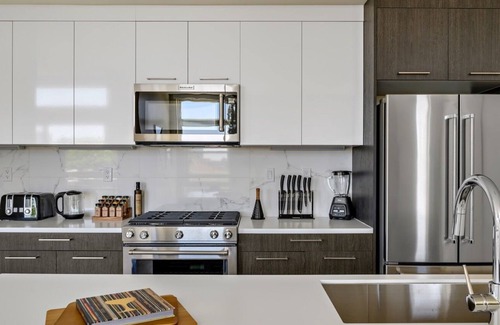 Highland Condo | ModChicy Mellow Lifestyle Loft | Espadín LoHi