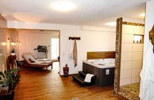 Eichstetten am Kaiserstuhl Apartment | Modern apartment tower view with top equipment and wellness area