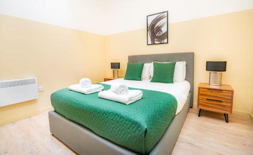 Newark Apartment | Modern 1 Bed Apartment in Central Newark