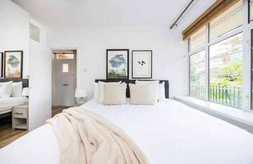 Surrey Docks Apartment | Modern 1 Bed APT , London Zone 2 , Monthly & Weekly Stays Welcome , Near Uber Boat
