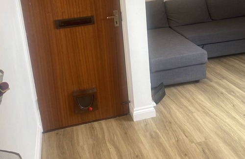 Yeovil Apartment | Modern 1 bed flat next to town center - amazing location !