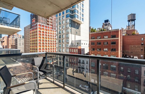 Gramercy Apartment | Modern 1 Bedroom in Gramercy with Private Balcony