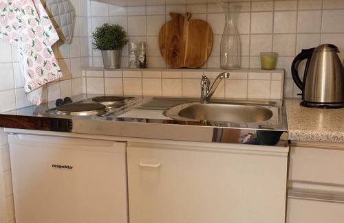 Bad Toelz Apartment | Modern 1 room apartment at the spa park, completely renovated in 2016, WLAN!