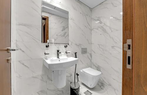 Jumeirah Village Apartment | Modern 1BHK in JVC, Elysée 3