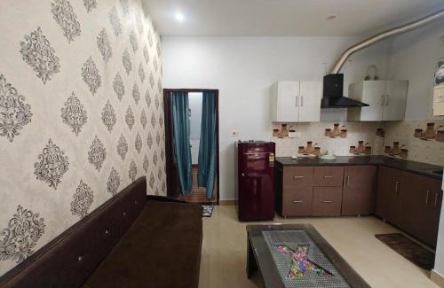 Kharar Apartment | Modern 1BHK Stay in Kharar